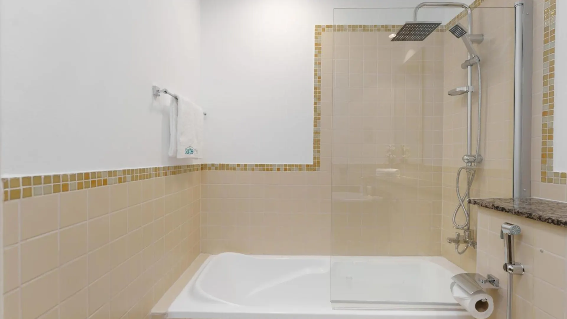 Apartament Beautiful 2 Bedroom Retreat In The Heart Of Jbr Dubaj